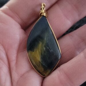 Tiger's Eye Prndant With Corded Necklace